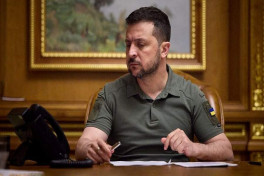Зеленский назначил 16 новых послов