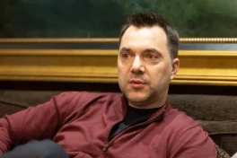 Арестович: Зеленский достал всех, и на Западе, и внутри страны  