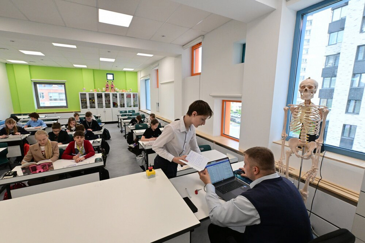 В России студентам непедагогических вузов разрешат преподавать в школах