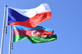 Министры иностранных дел Азербайджана и Чехии провели телефонный разговор 