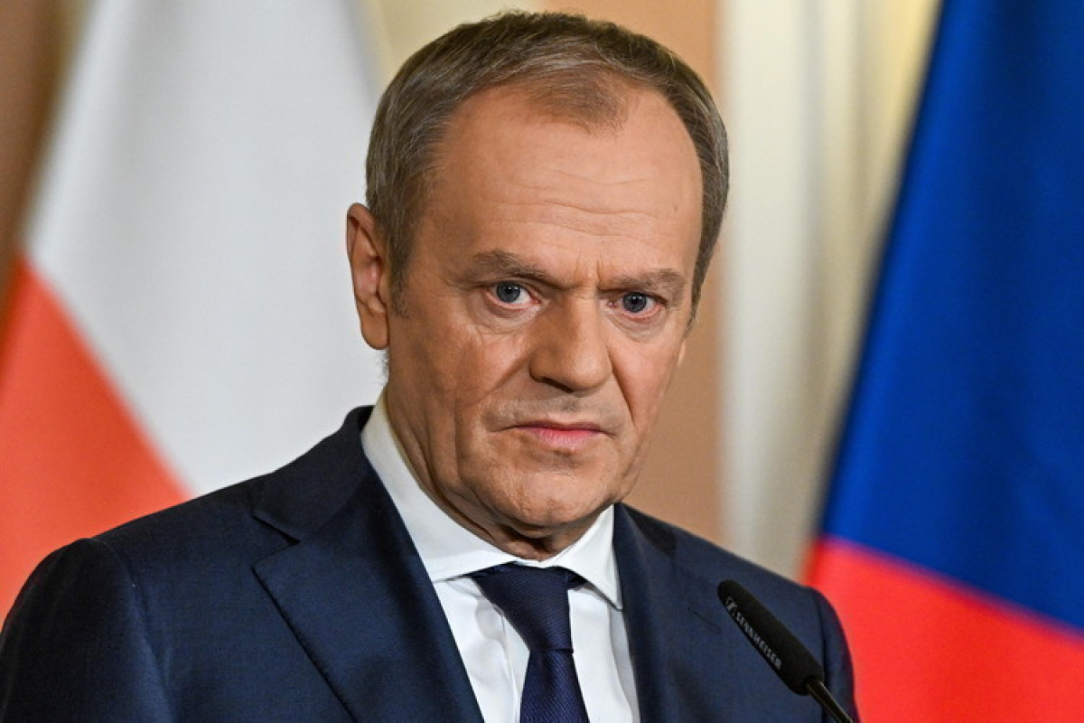 Туск ликвидировал антироссийскую комиссию
