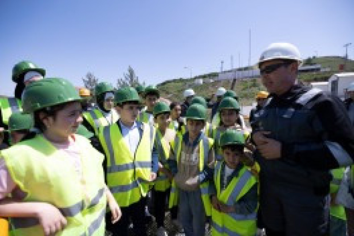 Для детей сотрудников ЗАО «AzerGold» организована экскурсия на золотой рудник
-ФОТО 