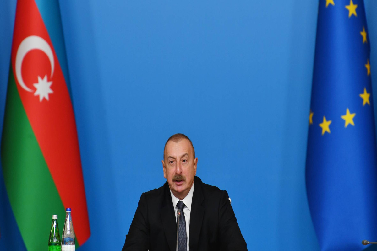 Президент: Азербайджан — инициатор устойчивого энергетического диалога