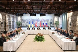 ТАСС: В Стамбуле начались переговоры России и Украины  -ОБНОВЛЕНО 