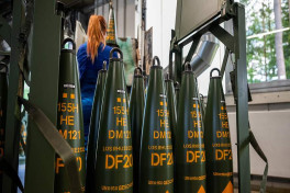 СМИ: Власти Франции не оплатили оборонные заказы на €8 млрд