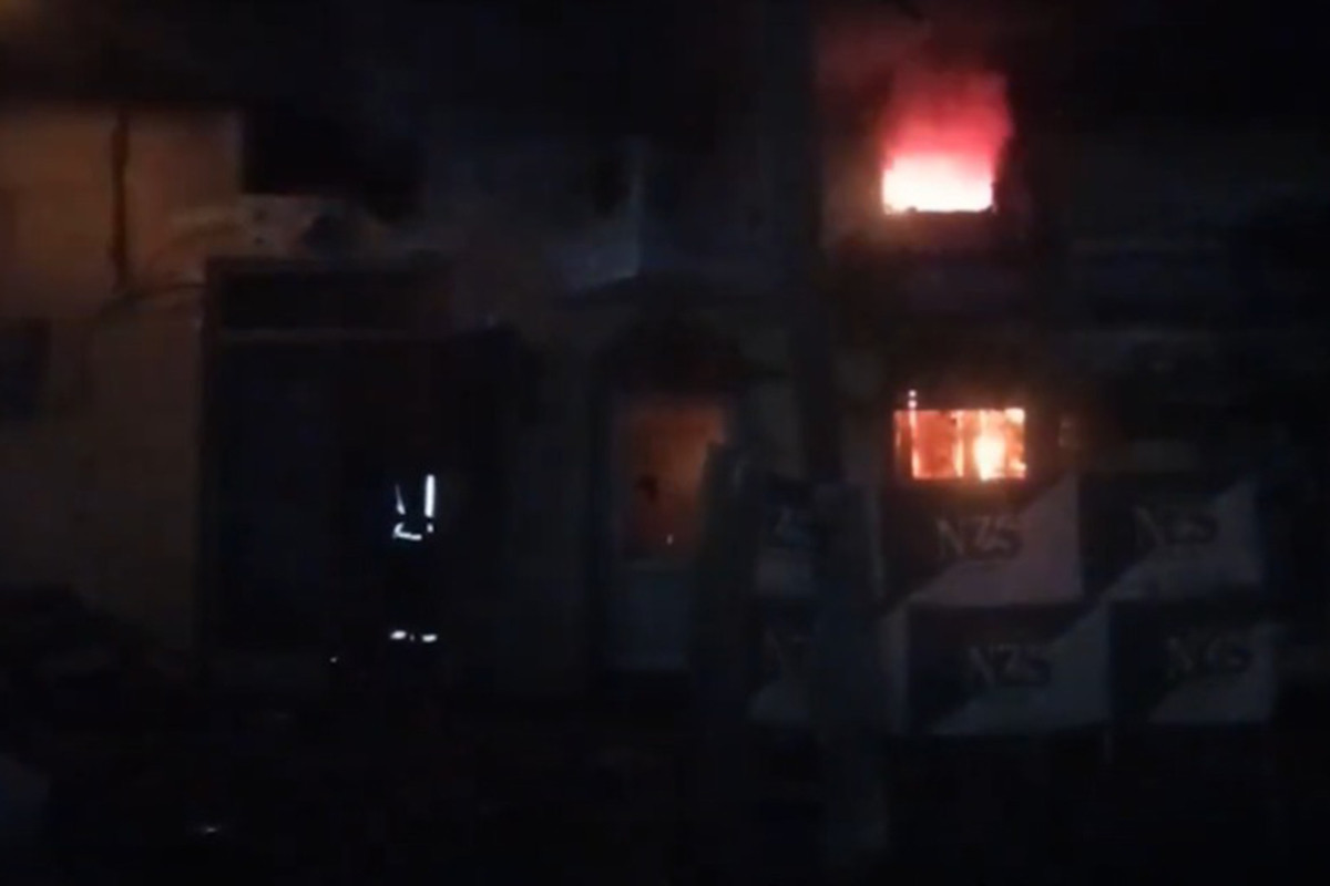 На Сабунчинском рынке в Баку произошел пожар-ВИДЕО
