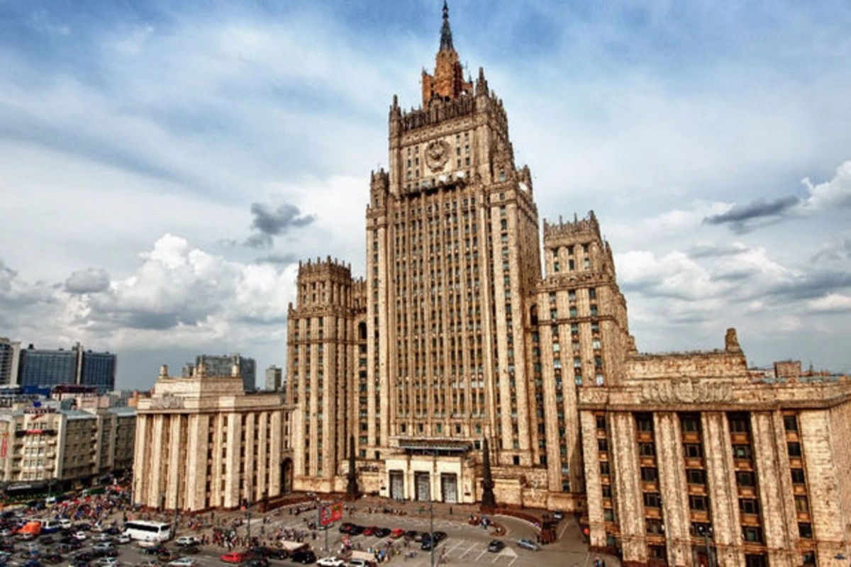 МИД РФ поблагодарил Азербайджан за помощь в эвакуации граждан из Ирана