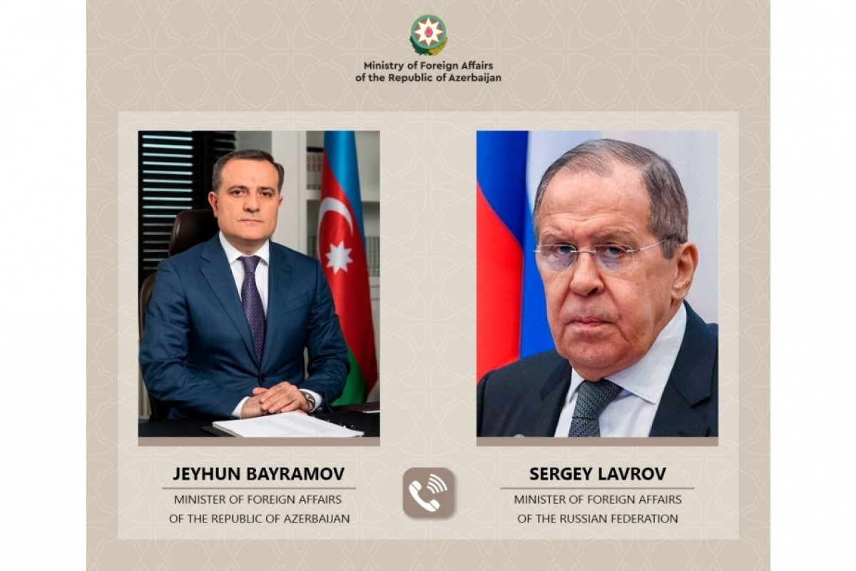 Байрамов провел телефонный переговор с Лавровым