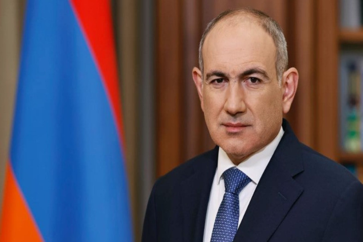 Грапарак: Пашинян летит в Турцию подписывать мирное соглашение с Азербайджаном