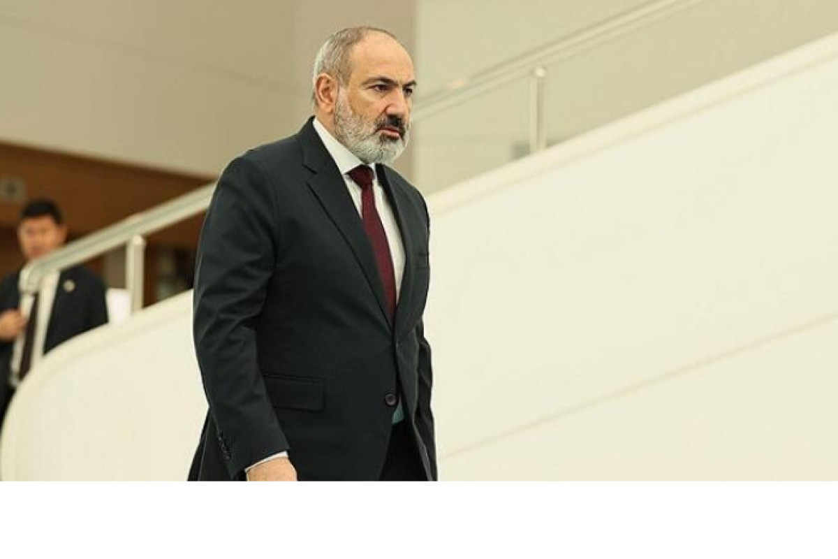 Пашинян прибыл в Стамбул