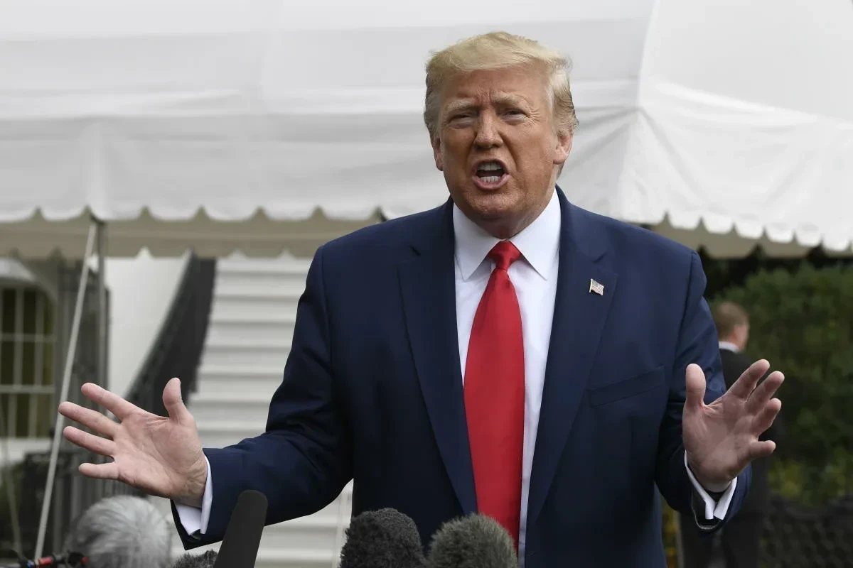 СМИ: Трамп не выступает за дальнейшее военное вмешательство в иранско-израильский кризис