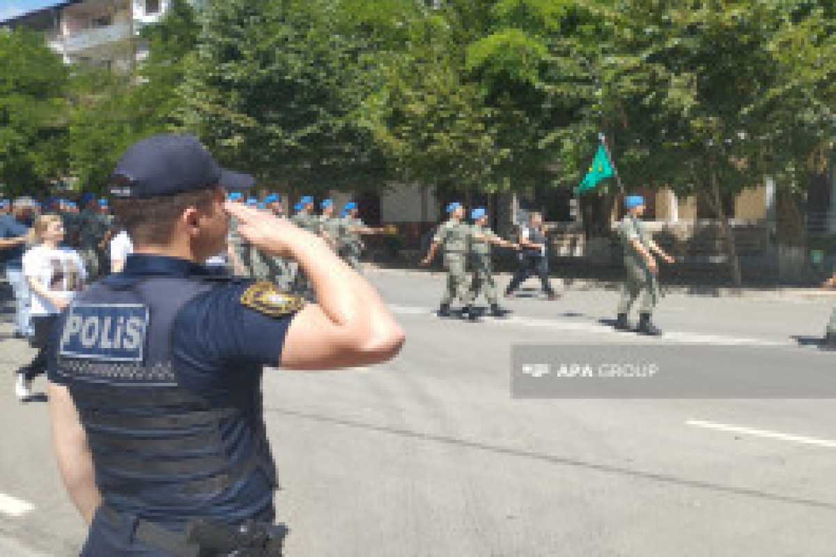 Военный парад в Ханкенди прошел под «Марш Победы» -ФОТО 