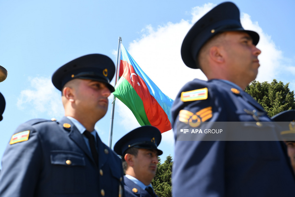 День Вооруженных сил Азербайджана: Баку чествует свою армию  -ФОТОСЕССИЯ -ОБНОВЛЕНО 