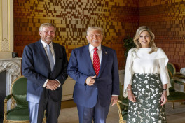 Королева Нидерландов подшутила над Трампом прямо в его присутствии-ВИДЕО 