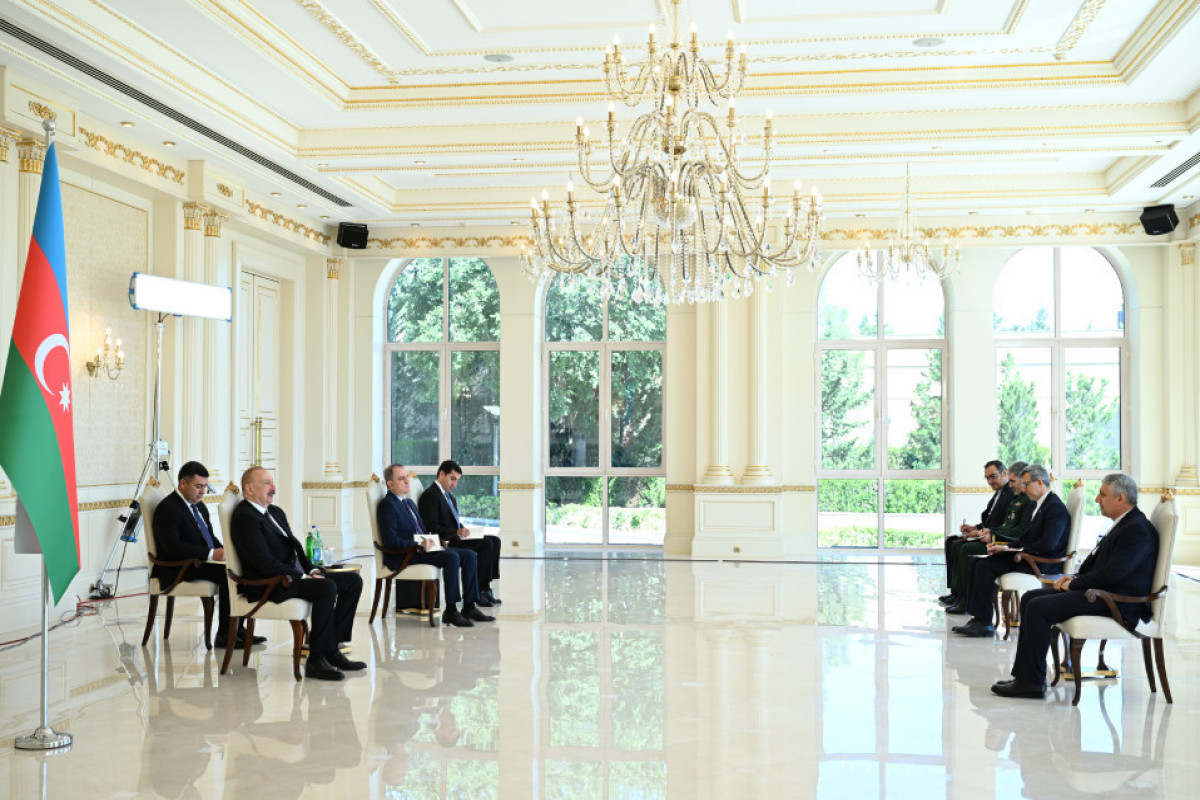 Президент Ильхам Алиев принял верительные грамоты нового посла Ирана-ФОТО