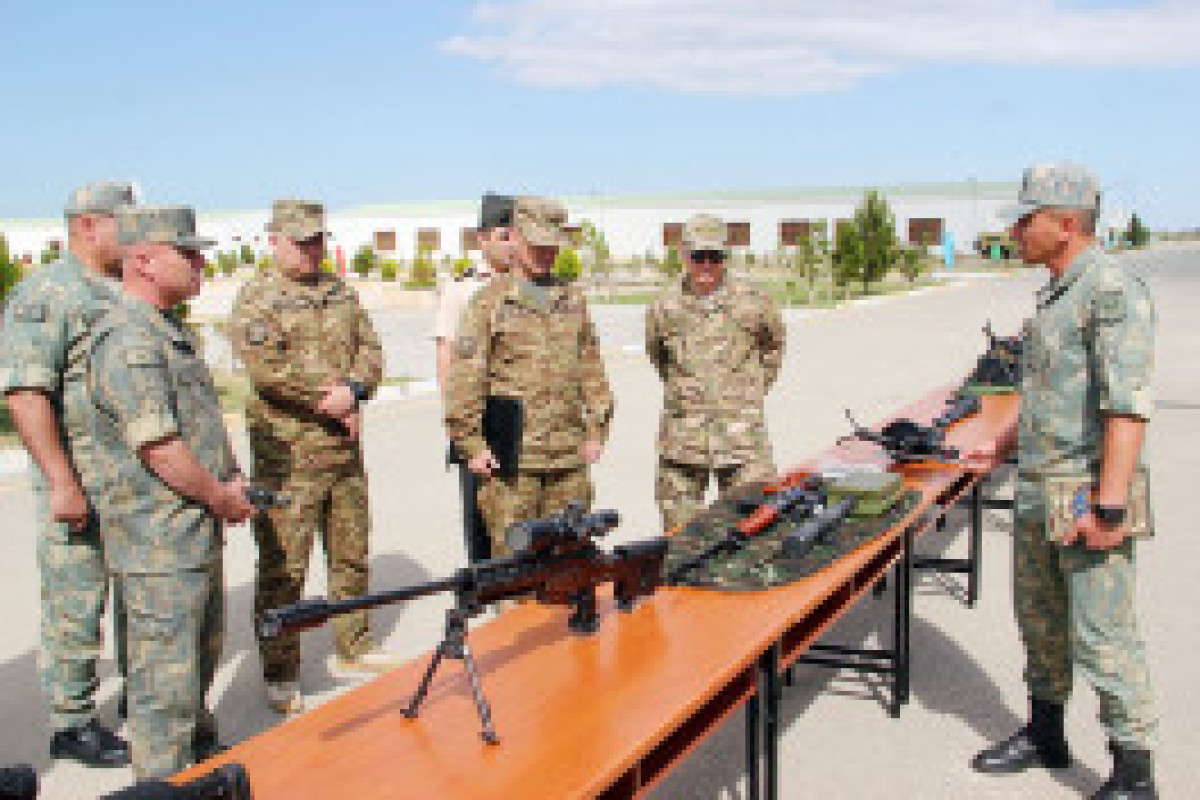 В Баку прошли военные консультации между Азербайджаном и Казахстаном-ФОТО 