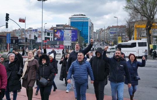 В Стамбуле проходят протесты после ареста мэра города Имамоглу-ВИДЕО 