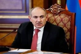 Философ с лопатой: чему премьер-министр Армении учит народ - ВЗГЛЯД 