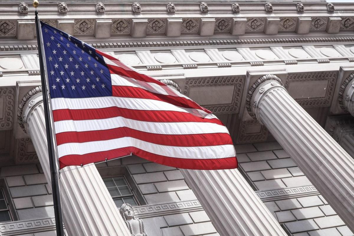 США намерены сократить расходы на необоронные нужды