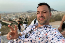 Алексей Арестович прокомментировал санкции Зеленского