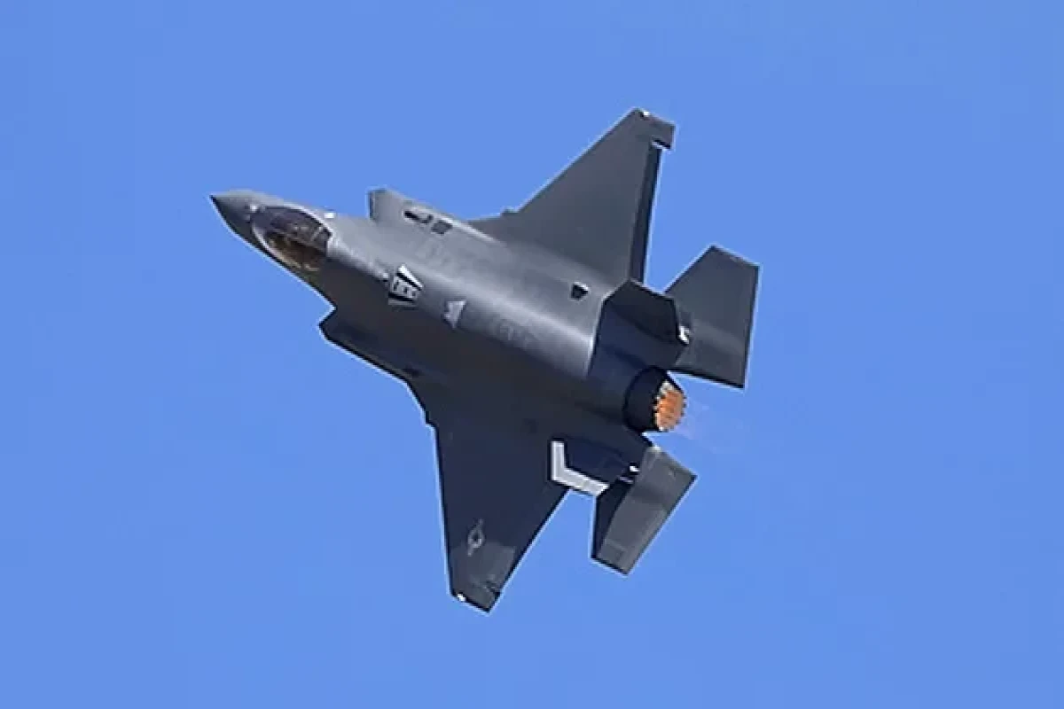 СМИ: Европа работает над новым истребителем из-за сомнений в F-35 из США