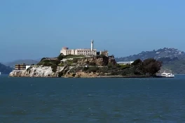 Трамп приказал восстановить и открыть тюрьму Алькатрас в Сан-Франциско