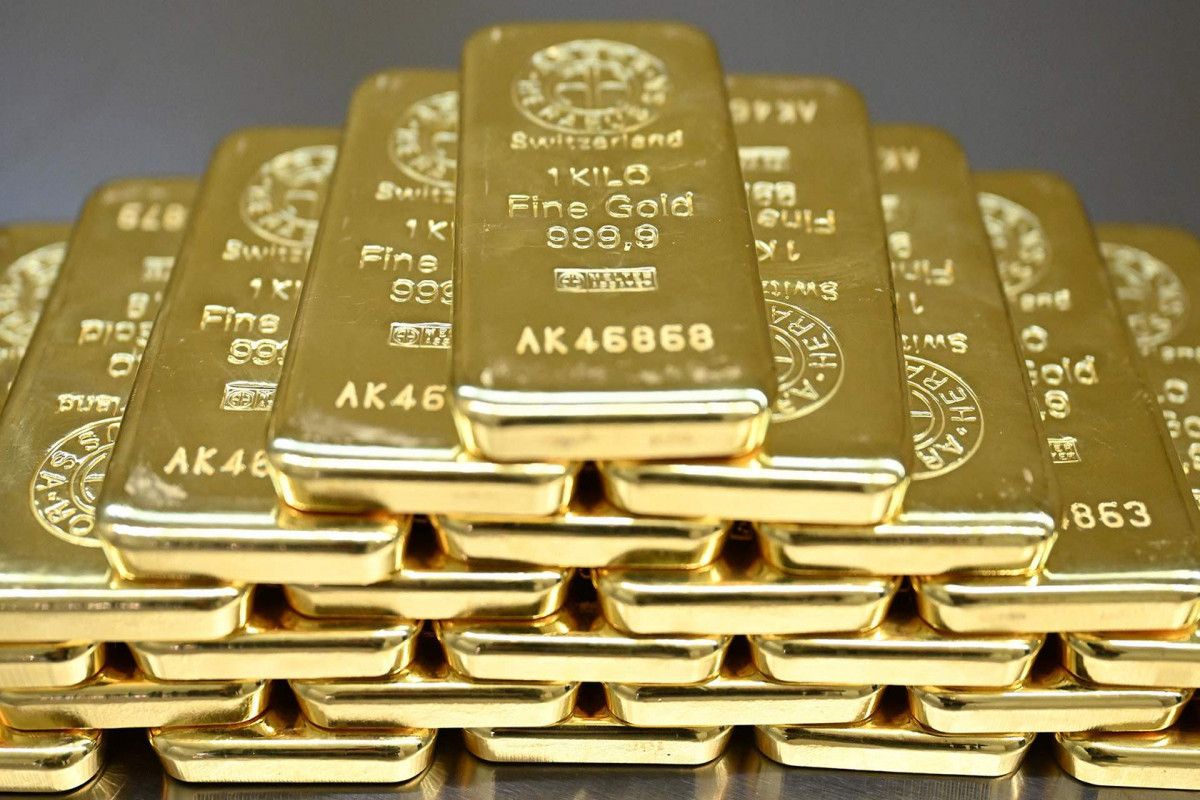 На биржах цена на золото снова превысила 3 370 долларов