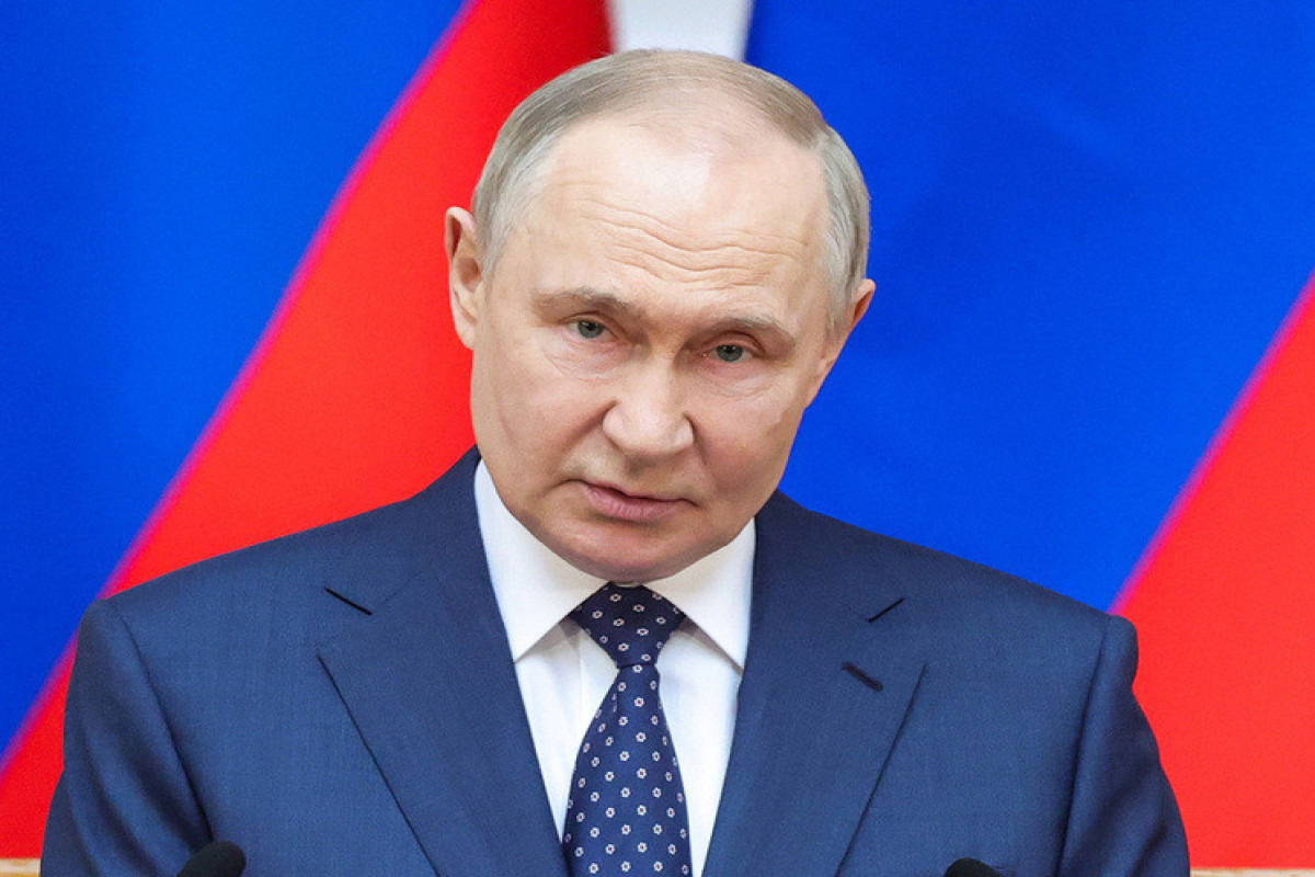 Baza: Путин поручил выбрать цели в Киеве для удара "Орешником"