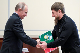 Кремль: Кадыров будет принимать участие в международных встречах Путина 