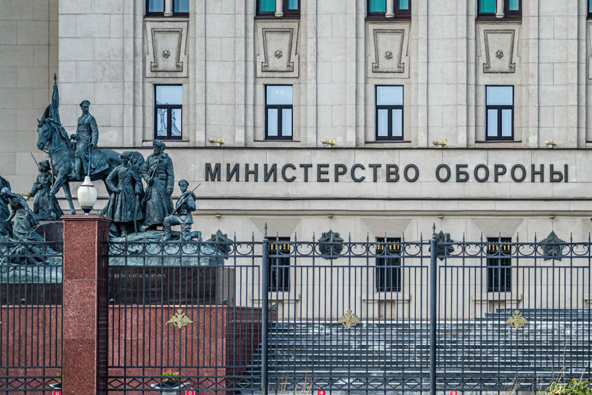 Минобороны: Россия полностью прекратила боевые операции в Украине