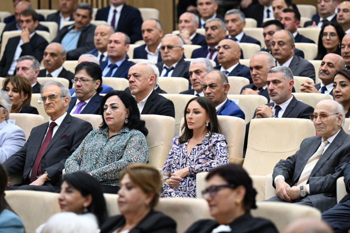 Президент и первая леди Азербайджана приняли участие в открытии Агдамского центра мугама -ФОТО 