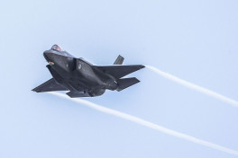 FT: Великобританию судят за поставки деталей к F-35 в Израиль