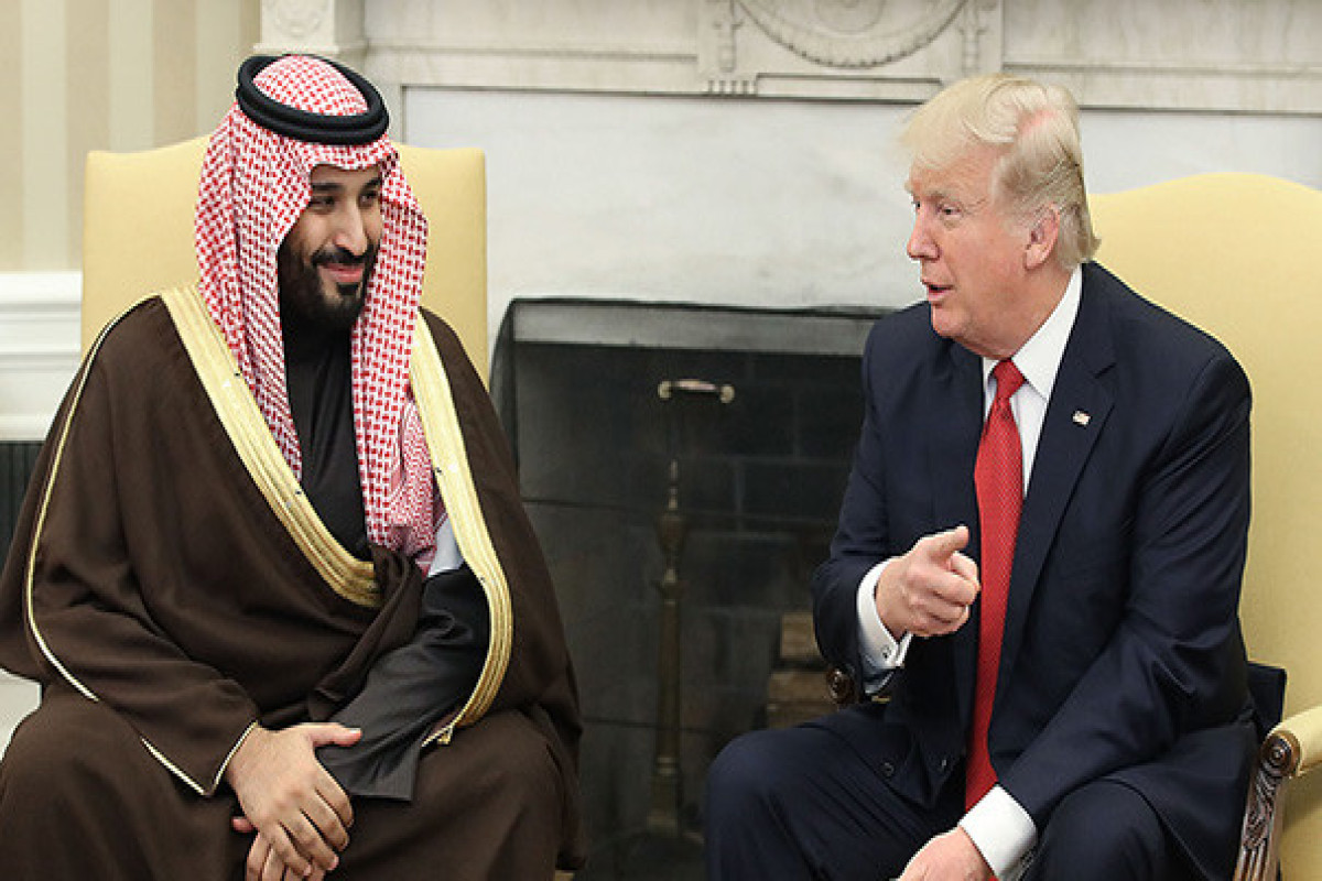 США и Саудовская Аравия заключили соглашения на $300 млрд