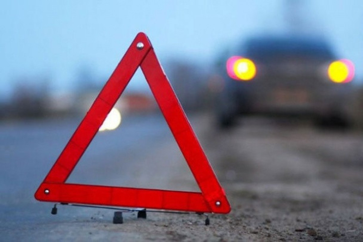 В Баку водитель насмерть сбил пешехода
