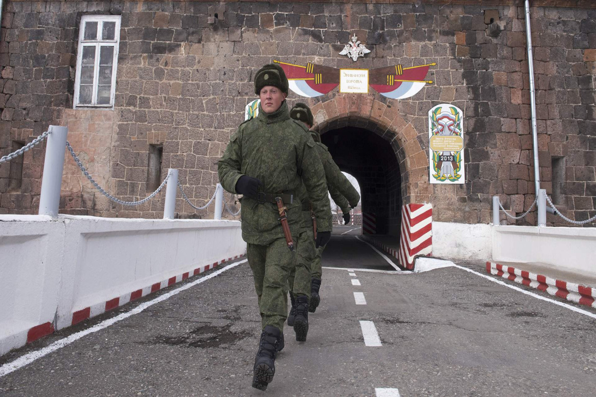 Грапарак: Армения может закрыть российскую военную базу в Гюмри