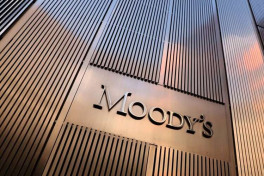 Moody’s понизило долгосрочный рейтинг США из-за роста госдолга