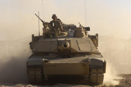 Премьер Австралии: Танки Abrams уже направляются в Украину