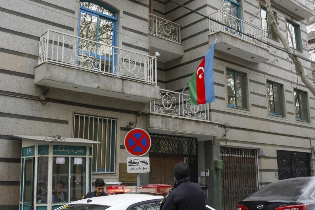 В Иране казнили террориста, напавшего на посольство Азербайджана 