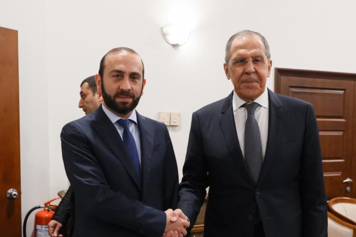 Мирзоян проводит встречу с Лавровым в Ереване -ВИДЕО