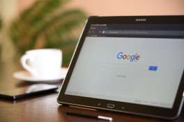 Google добавила ИИ-чат в поиск