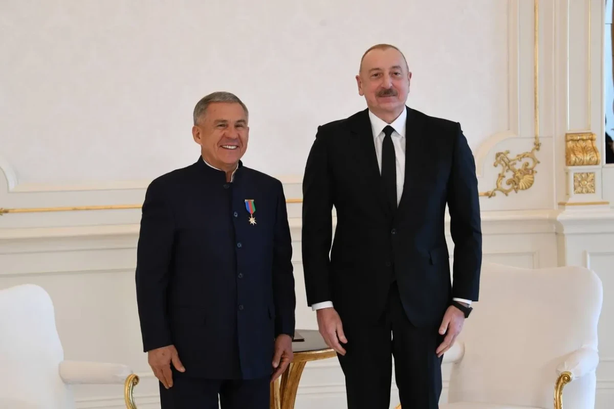 Минниханов пожелал Азербайджану процветания