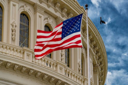 Трамп хочет призвать Европу увеличить расходы на оборону