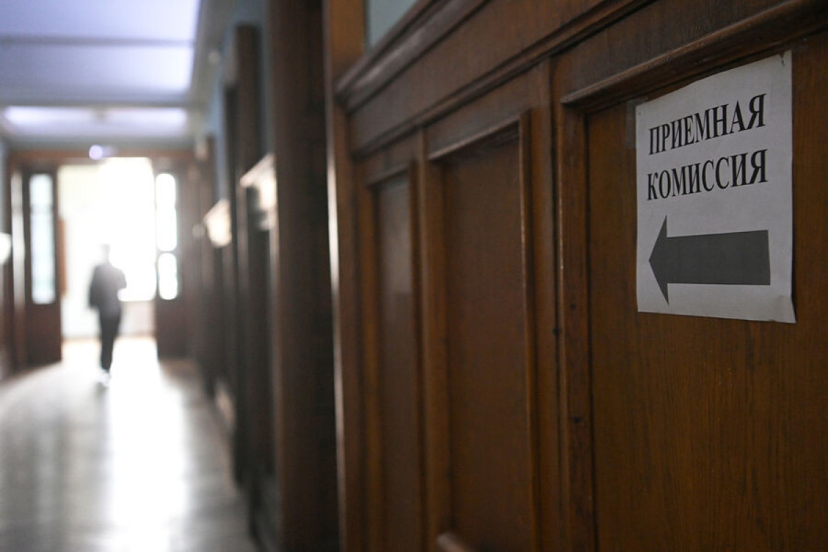 В МВД России предупредили школы и вузы о штрафах за прием детей нелегалов
