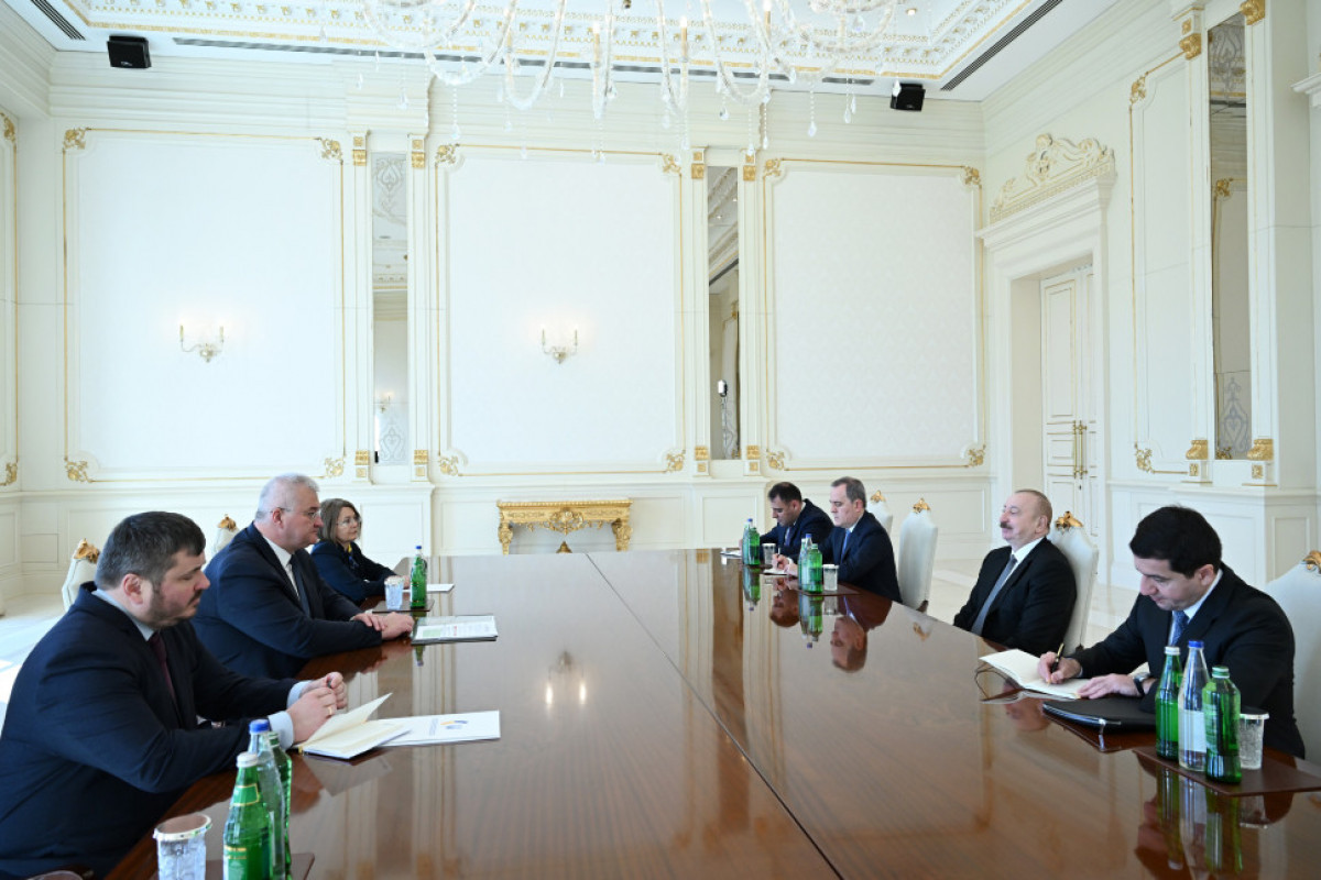 Президент Ильхам Алиев принял министра иностранных дел Украины-ФОТО