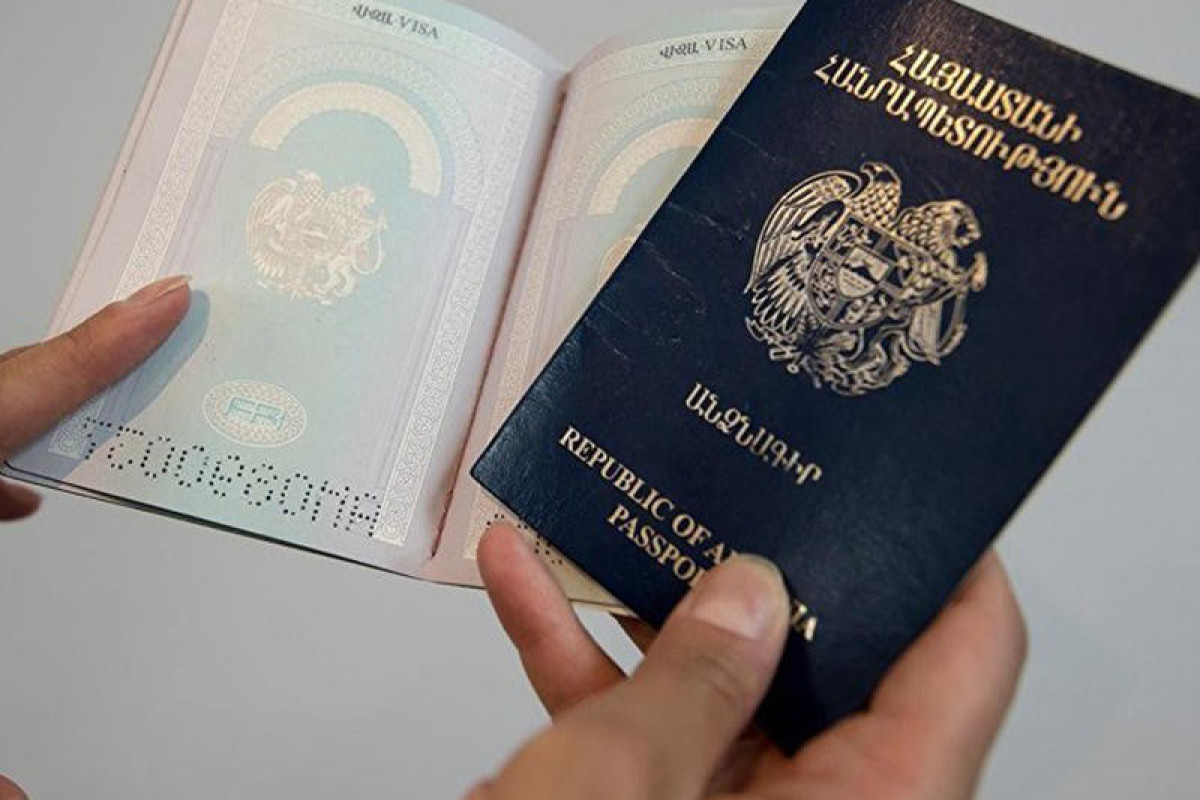 Мужчины и подростки массово отказываются от гражданства Армении