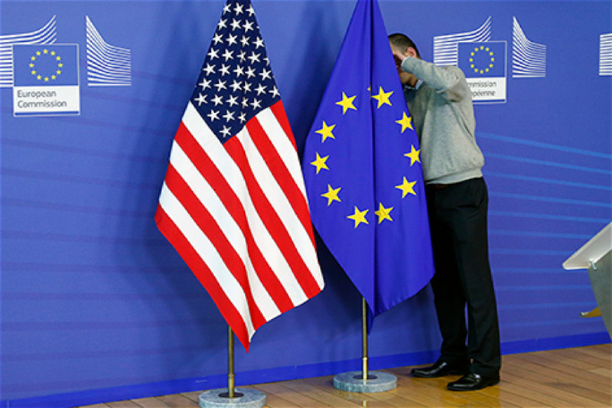 Евросоюз вслед за США отменил все экономические санкции против Сирии