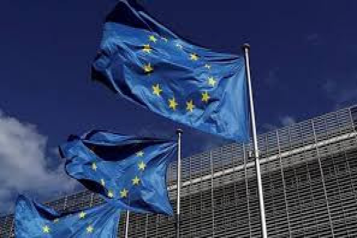 ЕК заморозила €869 млн для Румынии