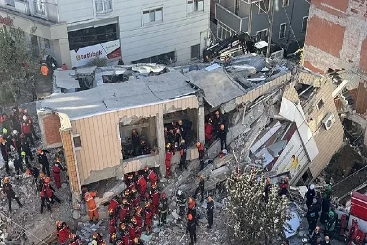 В Турции эвакуированы ещё три здания