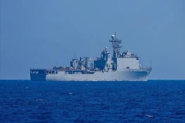 США разместили два авианосца на расстоянии, с которого возможен удар по Венесуэле