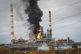 Украинские силы нанесли удар по Саратовскому НПЗ, обеспечивающему армию РФ